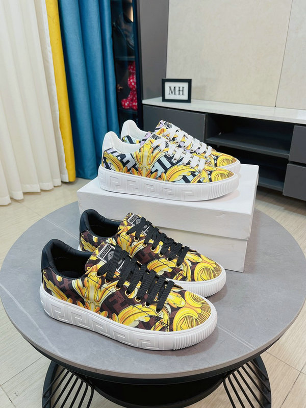 Versace Shoes Mens ID:20221011-181